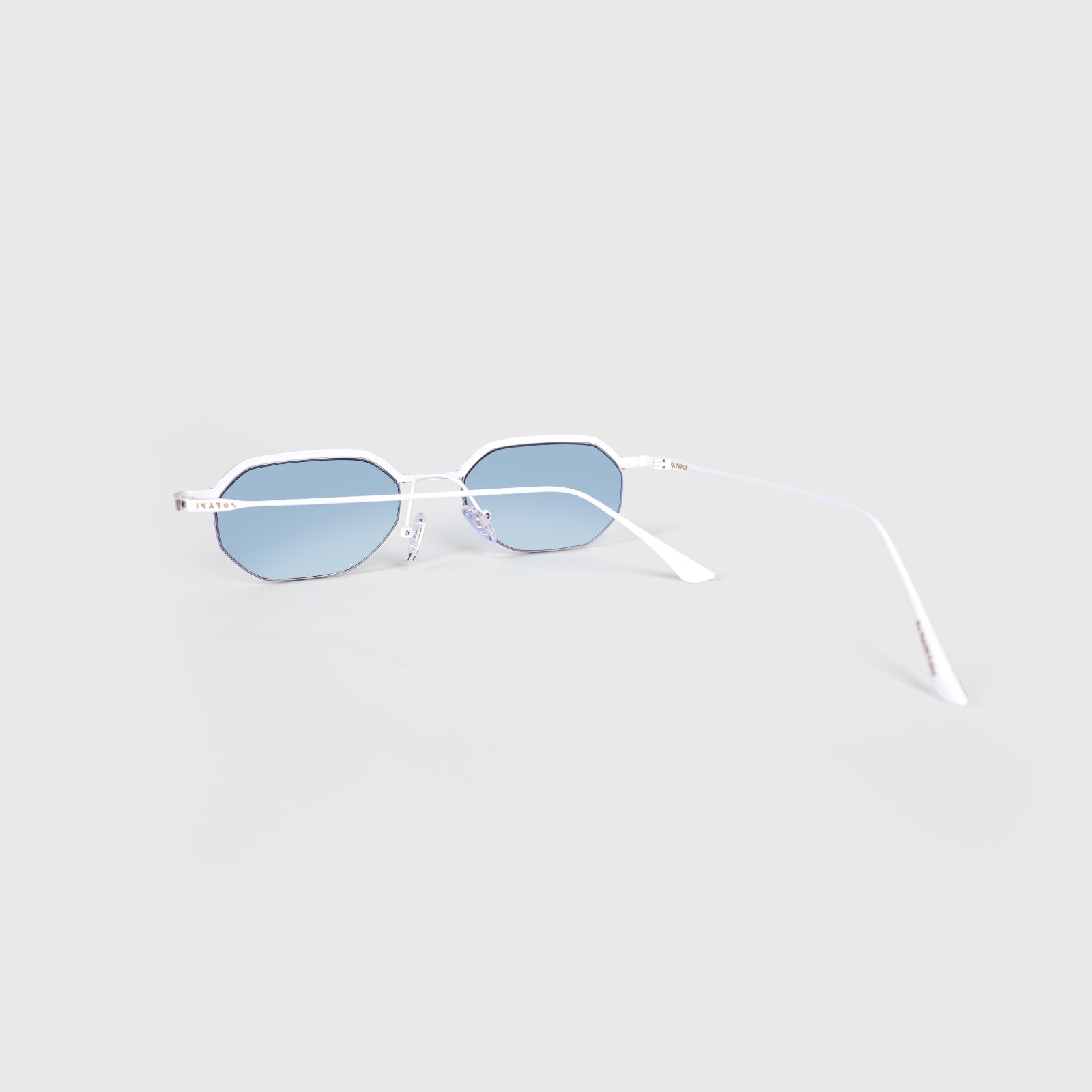Olympus | White Blue